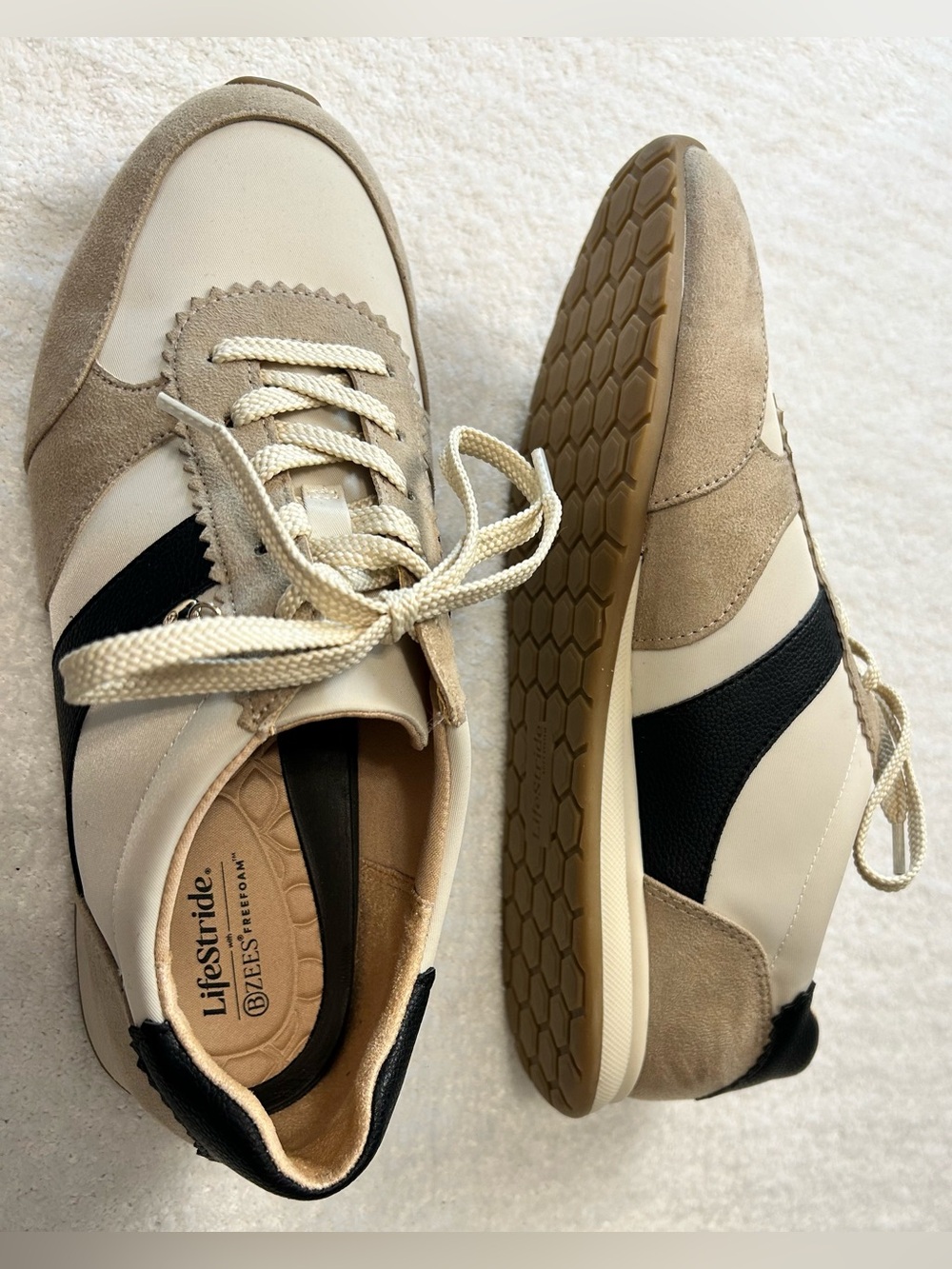 LifeStride Fearless BZees FreeFoam Sneakers Beige Black 9W New Unworn